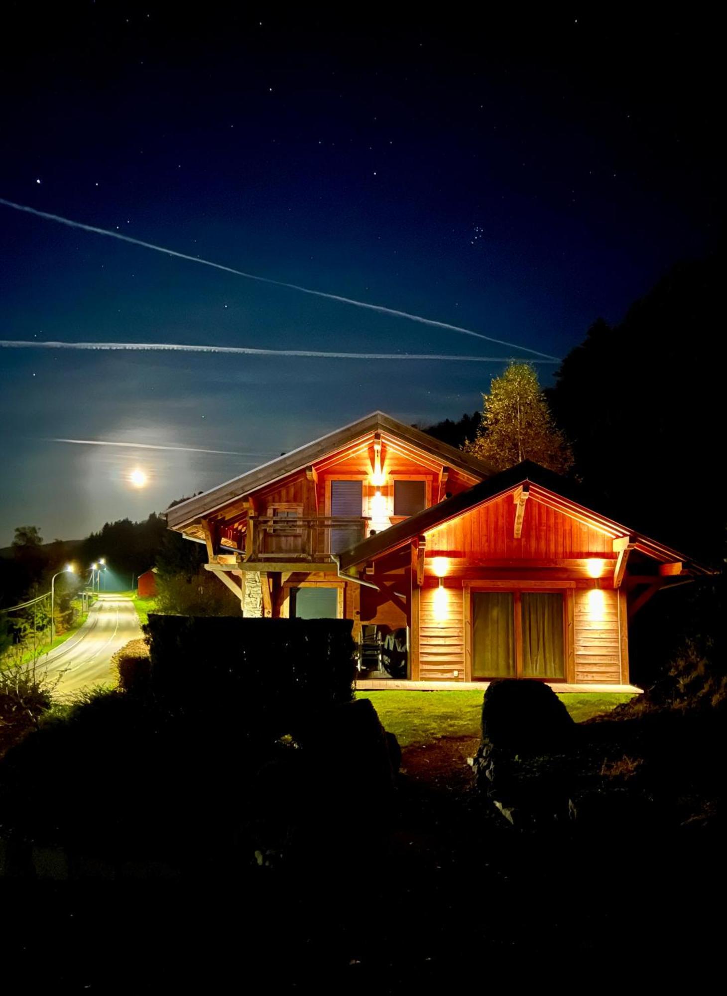 Logis Hotel, Chalets Et Restaurant Les Chatelmines La Bresse Eksteriør bilde
